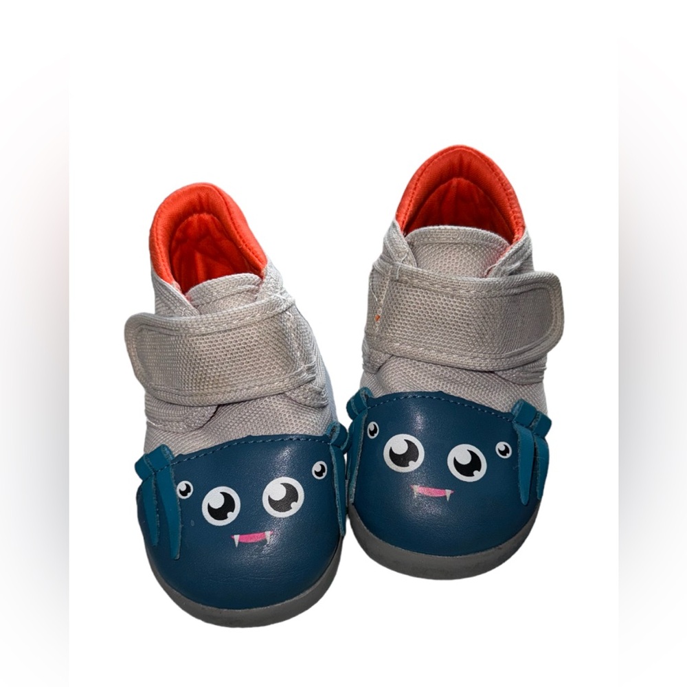 Ikiki Spider Squeaky Toddler Shoes